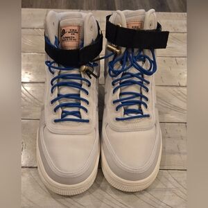 Nike Photon Dust Air Force 1s: Men's Light Blue Sneakers with Blue Accents